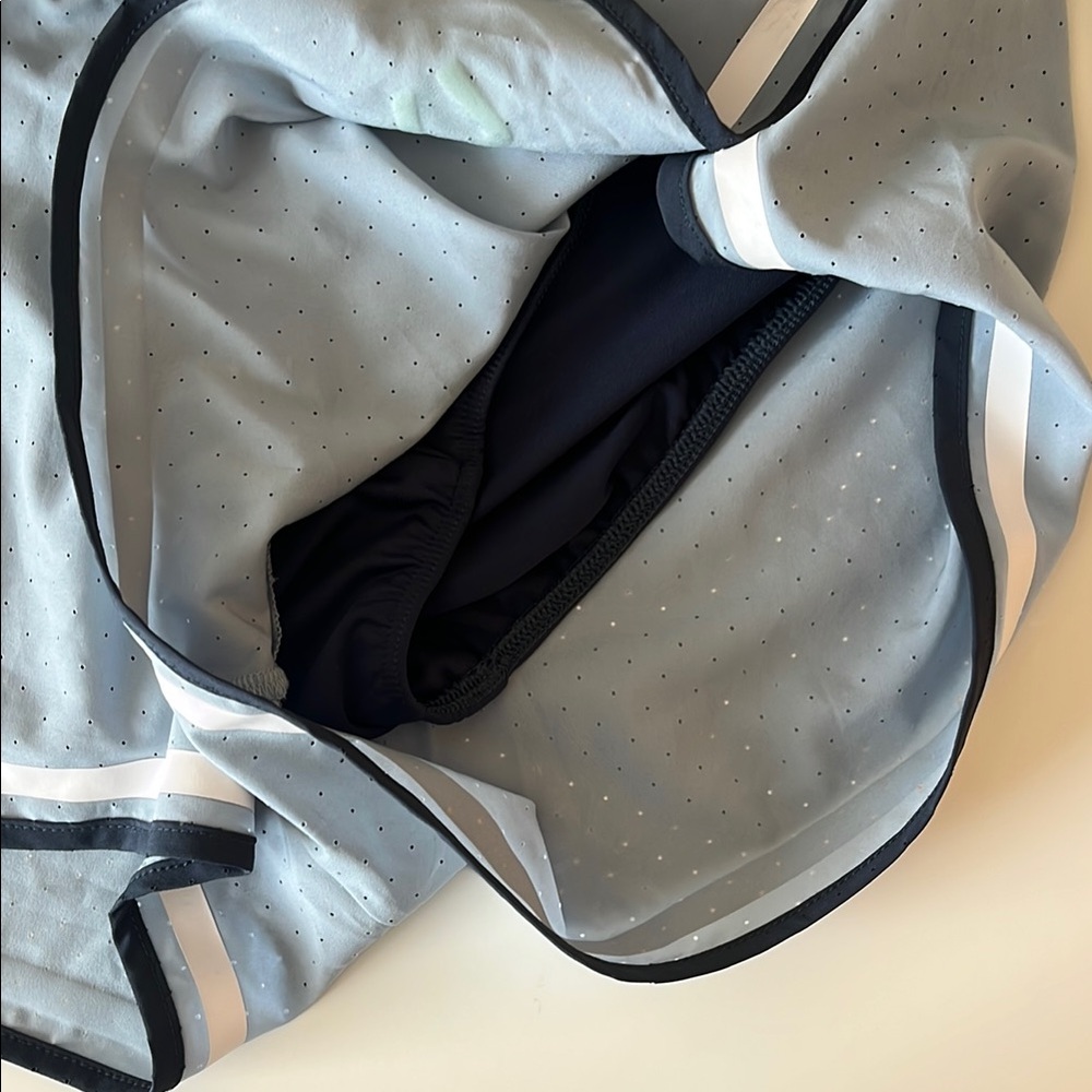 Kari Traa Blue and White Athletic Shorts Lightweight Breathable Gym Running Sz S - Picture 3 of 5
